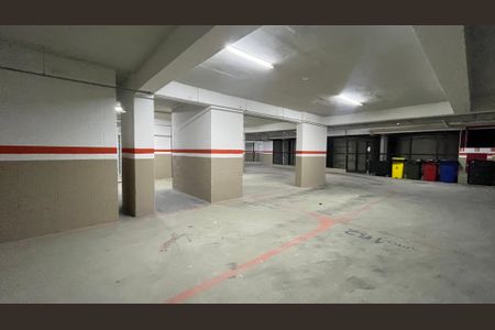 Apartamento à venda com 105m², 3 quartos e 2 vagas Apartamento à venda com 105m², 3 quartos e 2 vagasÁrea comum