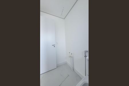 Apartamento à venda com 105m², 3 quartos e 2 vagasBanheiro da Suíte 2