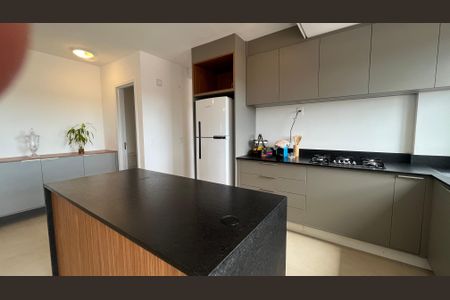 Apartamento à venda com 105m², 3 quartos e 2 vagas Apartamento à venda com 105m², 3 quartos e 2 vagasCozinha