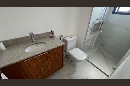 Apartamento à venda com 105m², 3 quartos e 2 vagas Apartamento à venda com 105m², 3 quartos e 2 vagasBanheiro Suíte 2