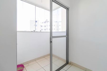 Varanda da sala de apartamento à venda com 2 quartos, 57m² em Ouro Preto, Belo Horizonte