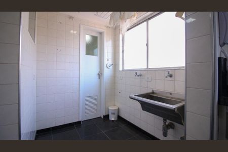 Apartamento à venda com 62m², 2 quartos e 1 vaga Apartamento à venda com 62m², 2 quartos e 1 vagaÁrea de Serviço