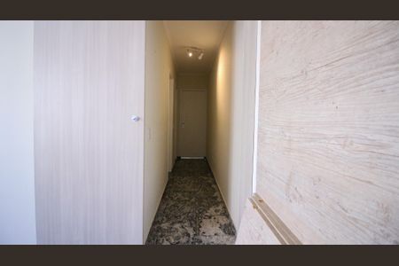 Apartamento à venda com 62m², 2 quartos e 1 vaga Apartamento à venda com 62m², 2 quartos e 1 vagaCorredor