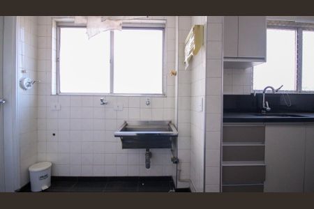 Apartamento à venda com 62m², 2 quartos e 1 vaga Apartamento à venda com 62m², 2 quartos e 1 vagaÁrea de Serviço