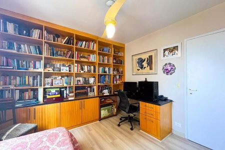 Apartamento à venda com 110m², 2 quartos e 3 vagas