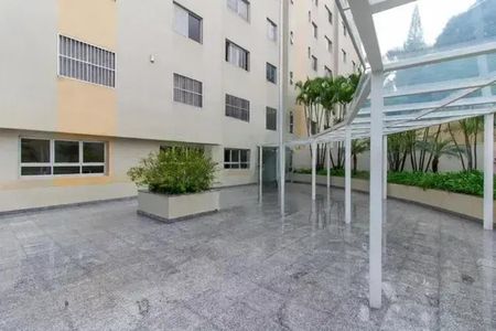 Apartamento à venda com 110m², 2 quartos e 3 vagas
