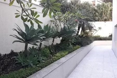 Apartamento à venda com 110m², 2 quartos e 3 vagas