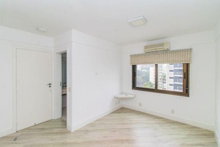 Apartamento à venda com 2 quartos, 107m² em Bela Vista, Porto Alegre