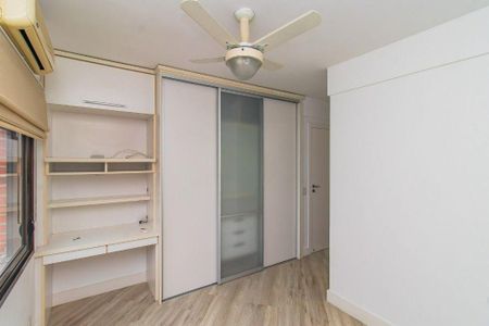 Apartamento à venda com 2 quartos, 107m² em Bela Vista, Porto Alegre