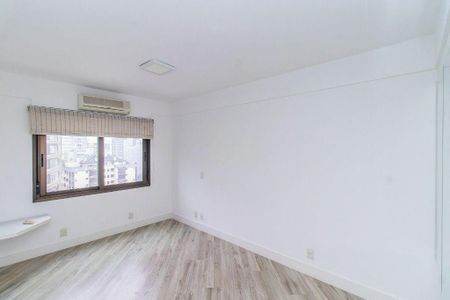 Apartamento à venda com 2 quartos, 107m² em Bela Vista, Porto Alegre