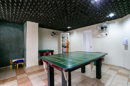 Apartamento à venda com 48m², 2 quartos e 1 vaga Apartamento à venda com 48m², 2 quartos e 1 vagaÁrea comum - Salão de jogos