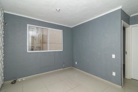 Sala de apartamento para alugar com 2 quartos, 44m² em Mário Quintana, Porto Alegre