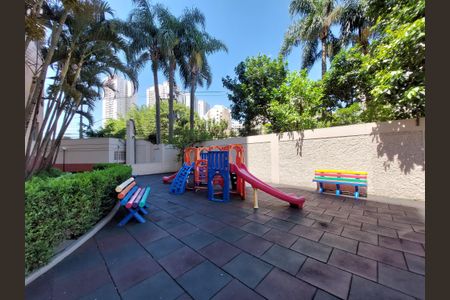 Apartamento para alugar com 85m², 2 quartos e 1 vaga Apartamento para alugar com 85m², 2 quartos e 1 vagaÁrea comum - Playground