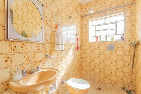 Casa à venda com 314m², 4 quartos e 3 vagasBanheiro 3