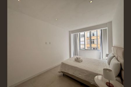 Apartamento à venda com 152m², 4 quartos e sem vagaQuarto 1