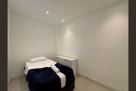 Apartamento à venda com 152m², 4 quartos e sem vagaSuíte 2