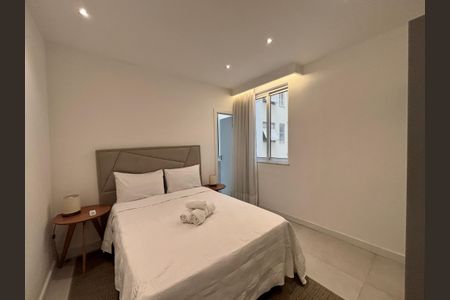 Apartamento à venda com 152m², 4 quartos e sem vagaSuíte 1