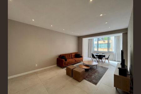 Apartamento à venda com 152m², 4 quartos e sem vagaSala