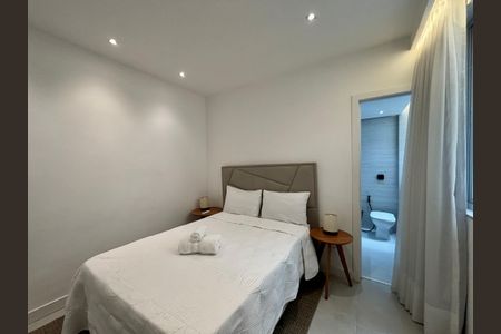 Apartamento à venda com 152m², 4 quartos e sem vagaSuíte 1