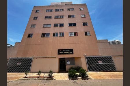 Apartamento para alugar com 48m², 2 quartos e 1 vaga Apartamento para alugar com 48m², 2 quartos e 1 vagaFachada