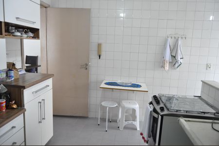 Apartamento à venda com 73m², 2 quartos e 1 vagaCozinha
