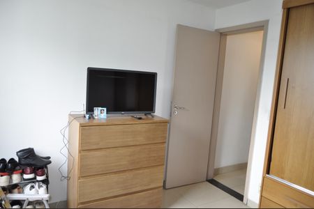 Apartamento à venda com 73m², 2 quartos e 1 vagaQuarto 2