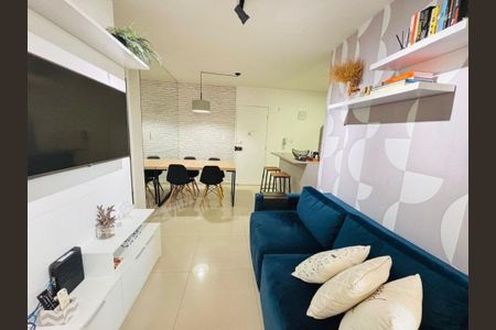 Apartamento à venda com 2 quartos, 55m² em Vila Gomes, São Paulo