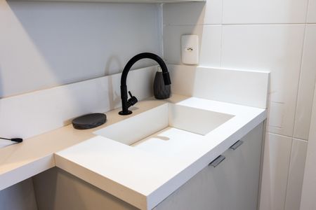 Apartamento à venda com 41m², 2 quartos e 1 vaga Apartamento à venda com 41m², 2 quartos e 1 vagaBanheiro