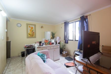 Sala de apartamento à venda com 2 quartos, 40m² em Conjunto Residencial José Bonifácio , São Paulo