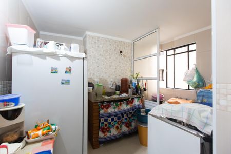 Apartamento à venda com 40m², 2 quartos e 1 vaga Apartamento à venda com 40m², 2 quartos e 1 vagaCozinha e Área de Serviço