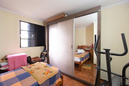 Quarto 1  de apartamento à venda com 2 quartos, 40m² em Conjunto Residencial José Bonifácio , São Paulo