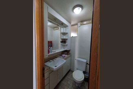 Apartamento à venda com 62m², 3 quartos e sem vagaBanheiro