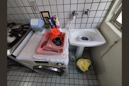 Apartamento à venda com 62m², 3 quartos e sem vagaÁrea de Serviço