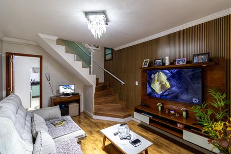 Casa à venda com 125m², 4 quartos e 2 vagasSala