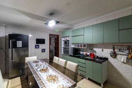 Casa à venda com 125m², 4 quartos e 2 vagasCozinha