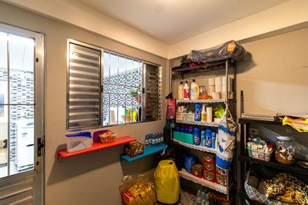 Casa à venda com 125m², 4 quartos e 2 vagasQuarto de Serviço