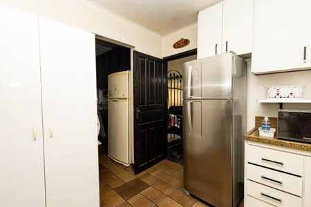 Apartamento à venda com 260m², 3 quartos e 2 vagasCozinha