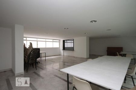 Apartamento à venda com 260m², 3 quartos e 2 vagasÁrea comum - Salão de festas