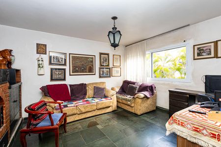 Apartamento à venda com 260m², 3 quartos e 2 vagasSala