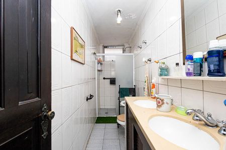 Apartamento à venda com 260m², 3 quartos e 2 vagasBanheiro Social