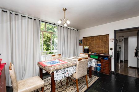 Apartamento à venda com 260m², 3 quartos e 2 vagasSala