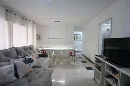 Sala de apartamento para alugar com 3 quartos, 100m² em Balneario Cidade Atlantica, Guarujá