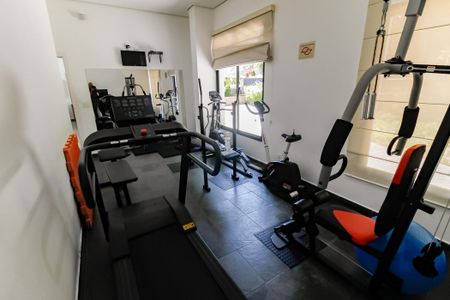Apartamento à venda com 110m², 4 quartos e 2 vagas Apartamento à venda com 110m², 4 quartos e 2 vagasÁrea comum - Academia