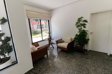 Apartamento à venda com 110m², 4 quartos e 2 vagas Apartamento à venda com 110m², 4 quartos e 2 vagasHall de entrada