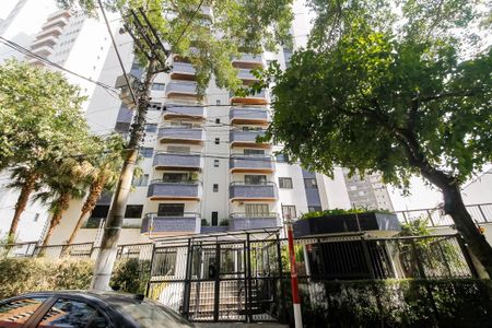 Apartamento à venda com 110m², 4 quartos e 2 vagas Apartamento à venda com 110m², 4 quartos e 2 vagasFachada do Prédio