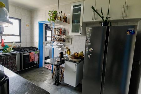 Apartamento à venda com 110m², 4 quartos e 2 vagas Apartamento à venda com 110m², 4 quartos e 2 vagasCozinha