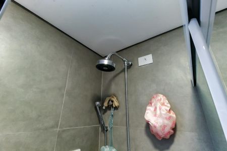 Apartamento à venda com 110m², 4 quartos e 2 vagas Apartamento à venda com 110m², 4 quartos e 2 vagasBanheiro da Suíte