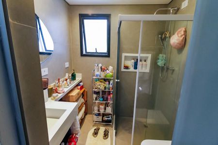 Apartamento à venda com 110m², 4 quartos e 2 vagas Apartamento à venda com 110m², 4 quartos e 2 vagasBanheiro da Suíte