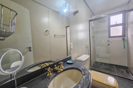 Apartamento para alugar com 150m², 3 quartos e 2 vagas Apartamento para alugar com 150m², 3 quartos e 2 vagasbanheiro da suíte 1