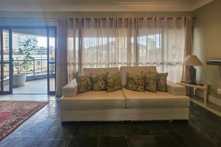 Apartamento para alugar com 150m², 3 quartos e 2 vagas Apartamento para alugar com 150m², 3 quartos e 2 vagasSala